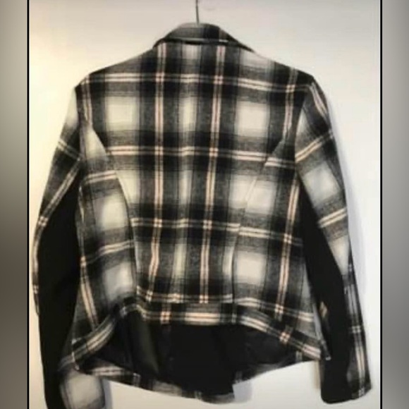 Torrid plaid Moto jacket - Picture 5 of 5
